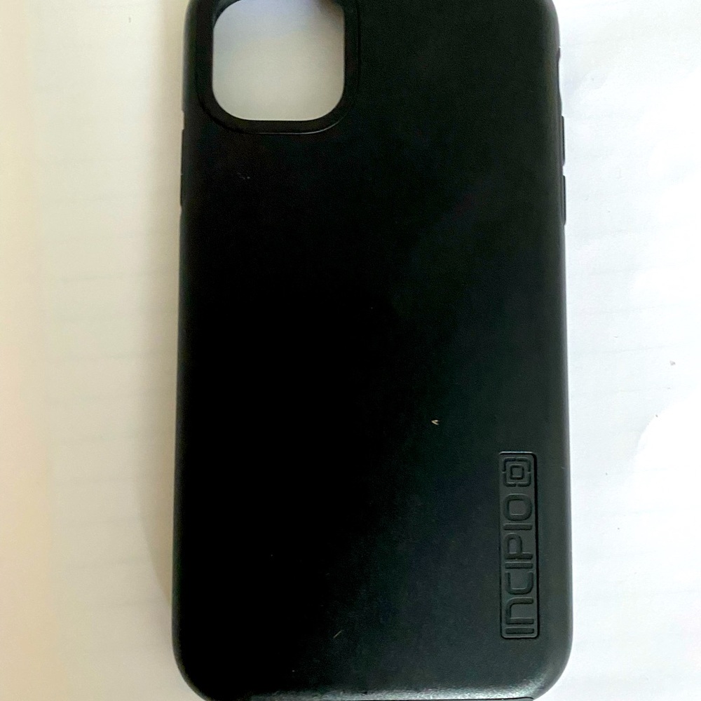 Incipio Black Hard iPhone 11 Case
